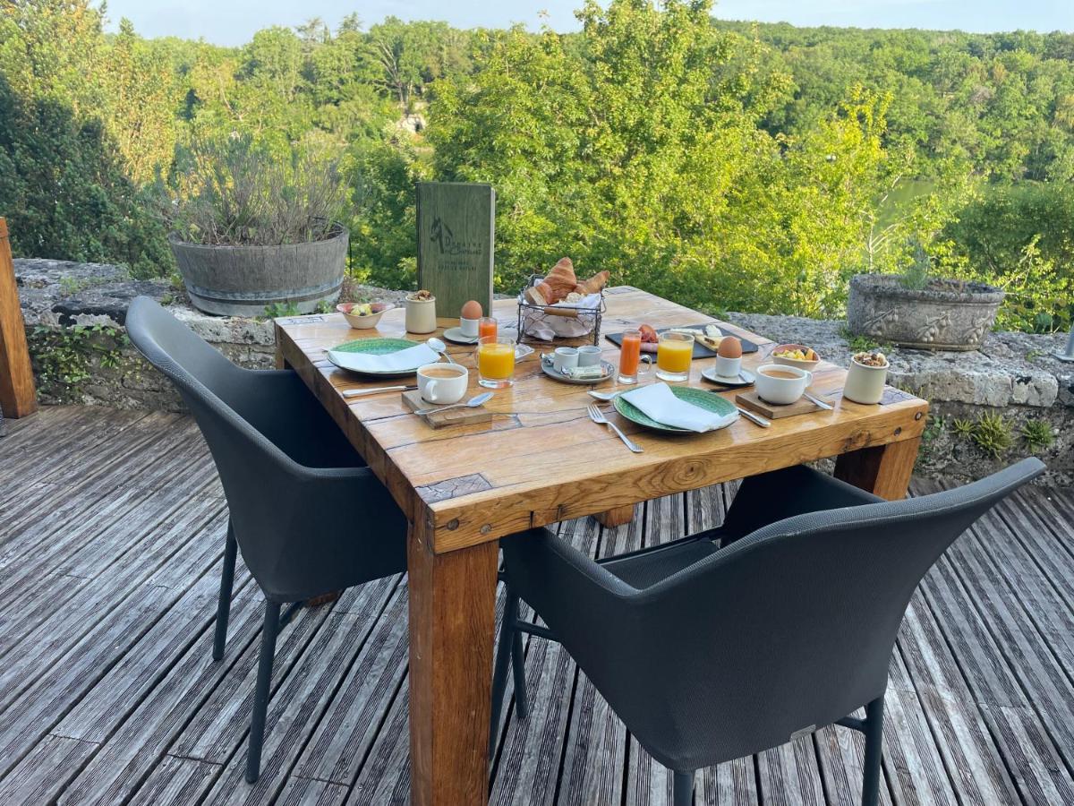 Logis Hotels Domaine Du Chatelard Dirac Экстерьер фото